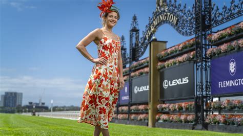 michelle payne wins melbourne cup.